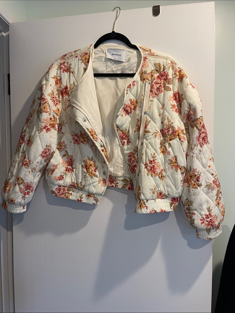 stradivarius Cream Quilted Floral Bomber Jacket with Pink and Tan Flowers
